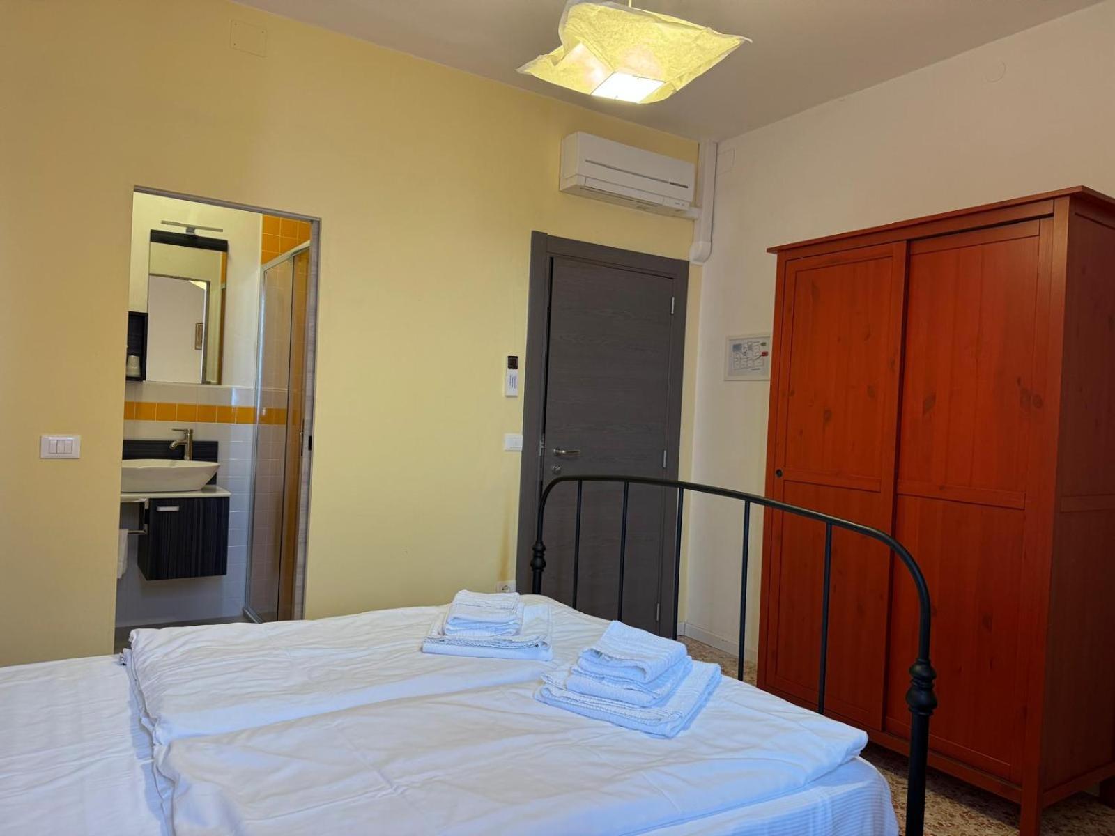 تينيالي Pra De La Fam B&B المظهر الخارجي الصورة